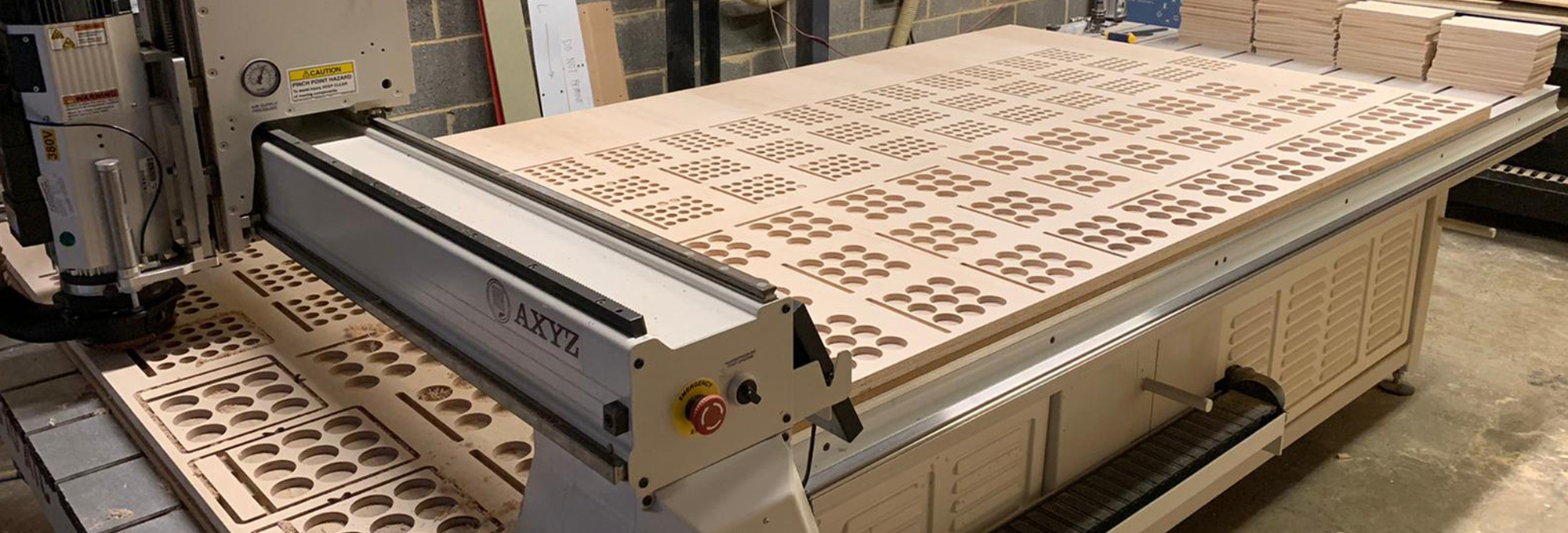 CNC Cutting bed